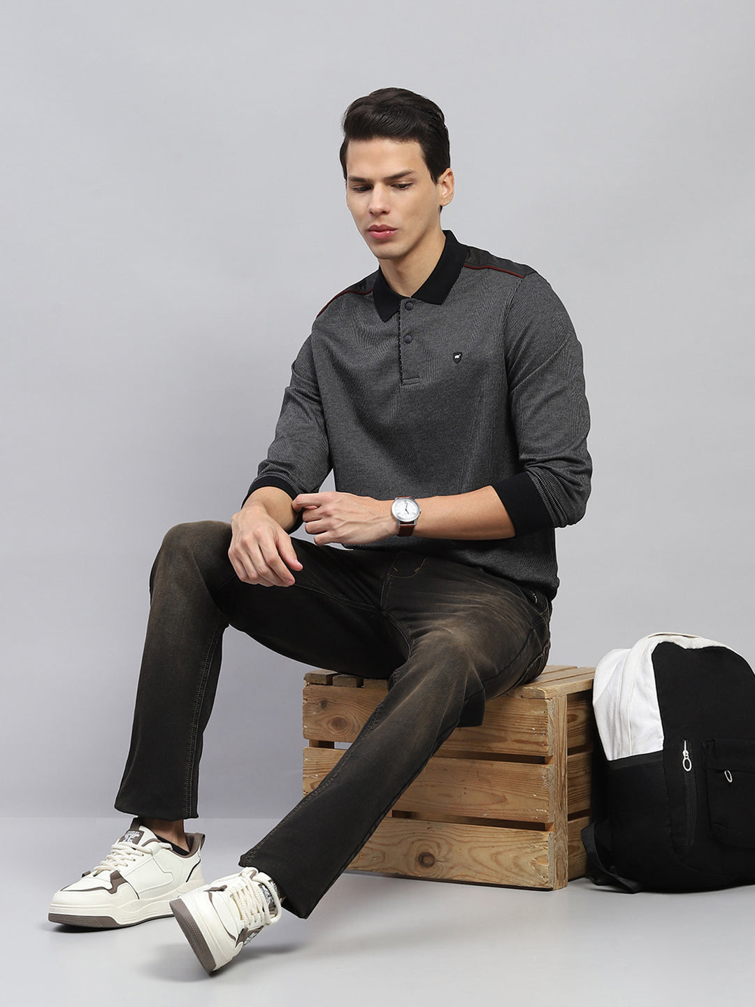 Luxuria Men Black Solid Collar Full Sleeve Winter T-Shirt