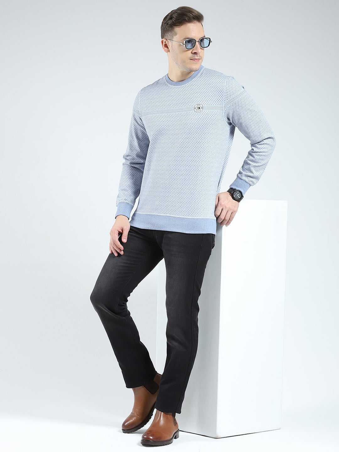 Men Blue Self Design Round Neck Full Sleeve Reversible Winter T-Shirt
