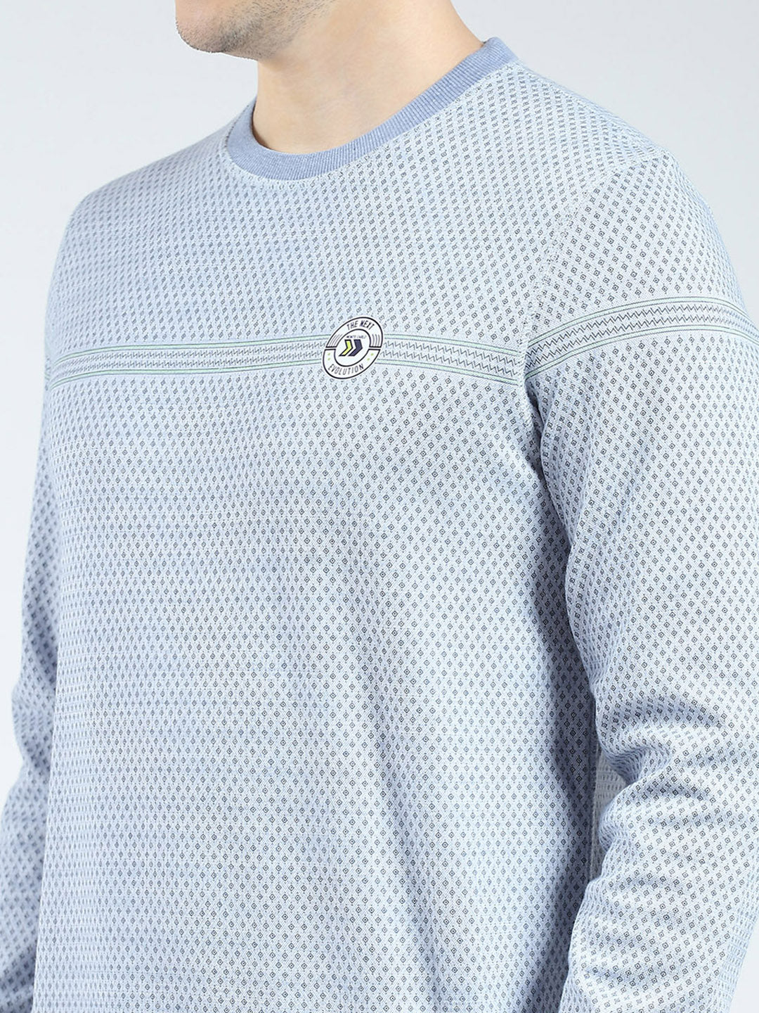 Men Blue Self Design Round Neck Full Sleeve Reversible Winter T-Shirt