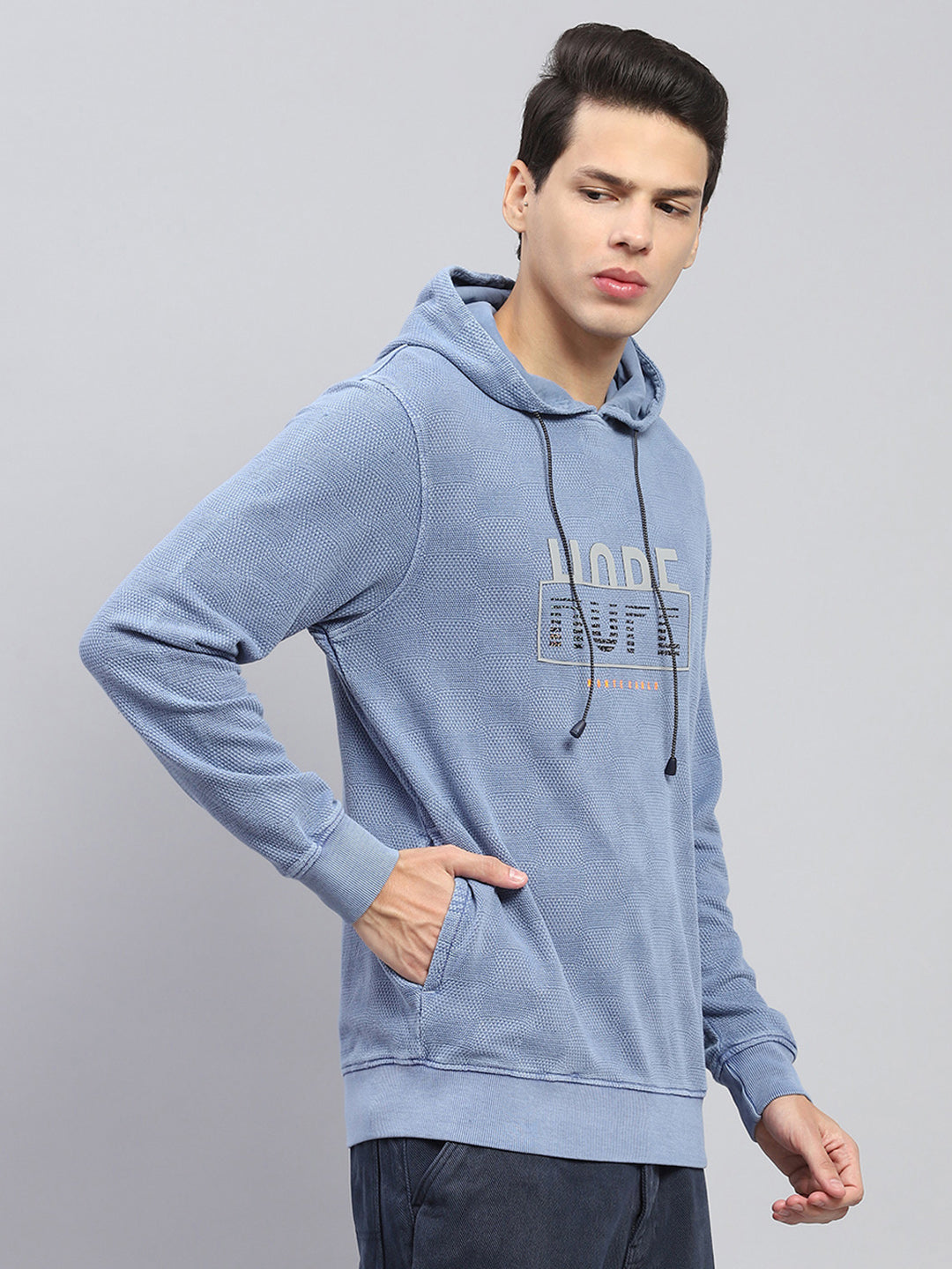 Men Blue Printed Hooded Full Sleeve Winter T-Shirt