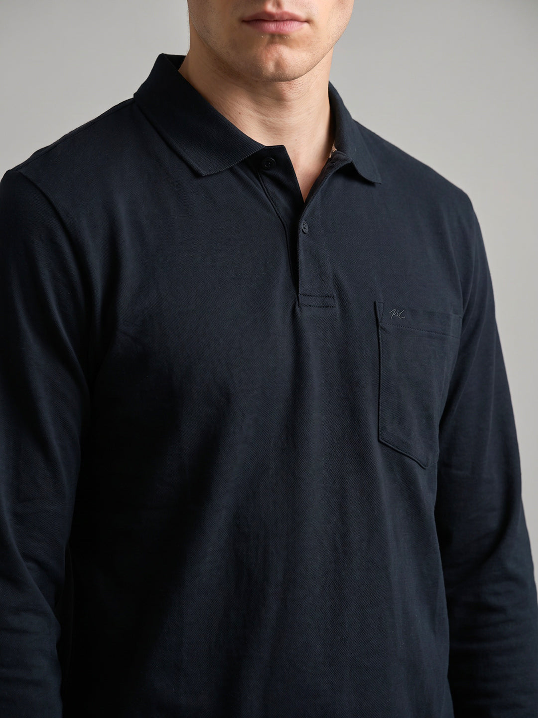 Men Navy Blue Solid Polo Collar Full Sleeve Winter T-Shirt