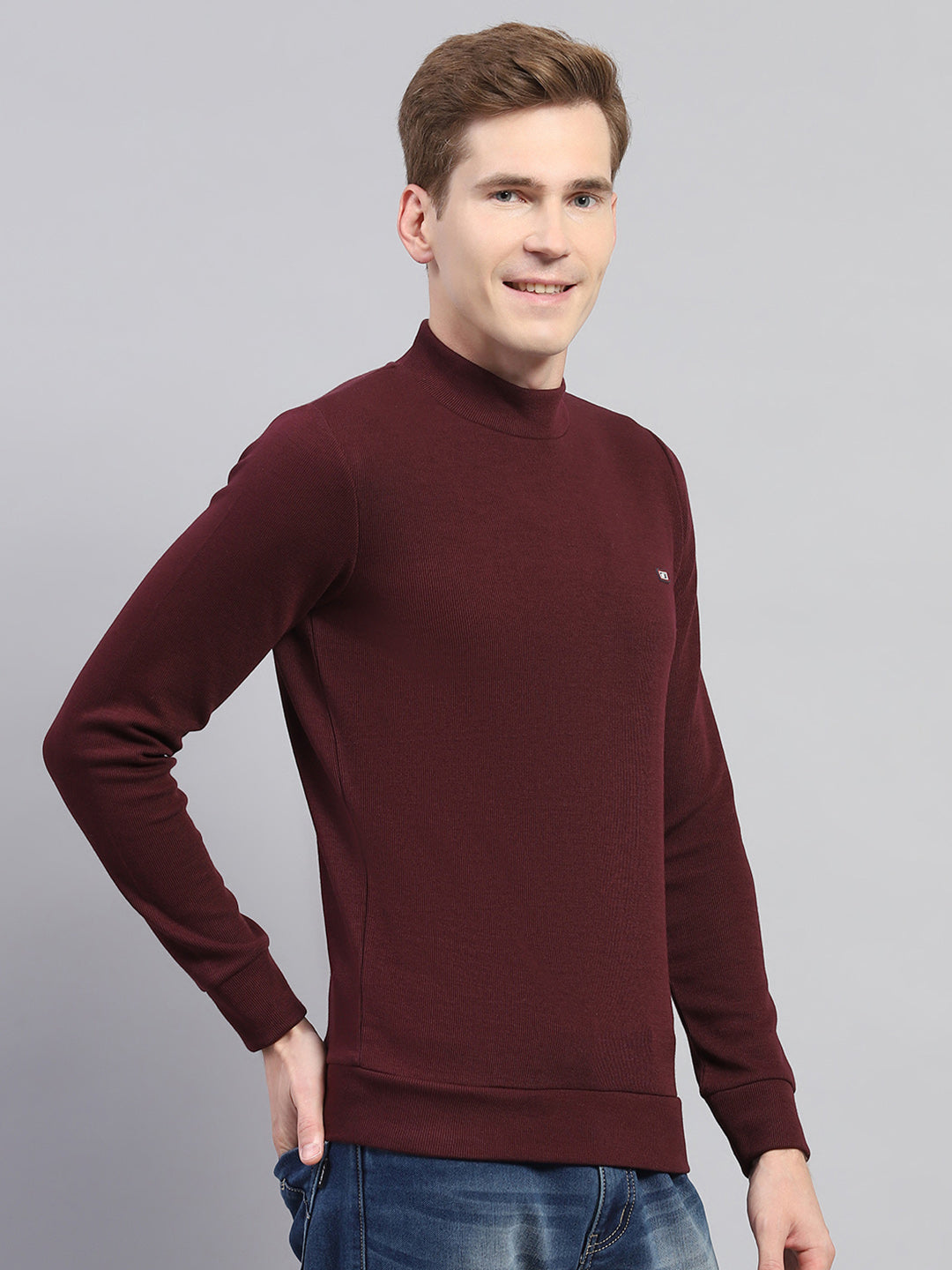 Men Maroon Solid Turtle Neck Full Sleeve Winter T-Shirt
