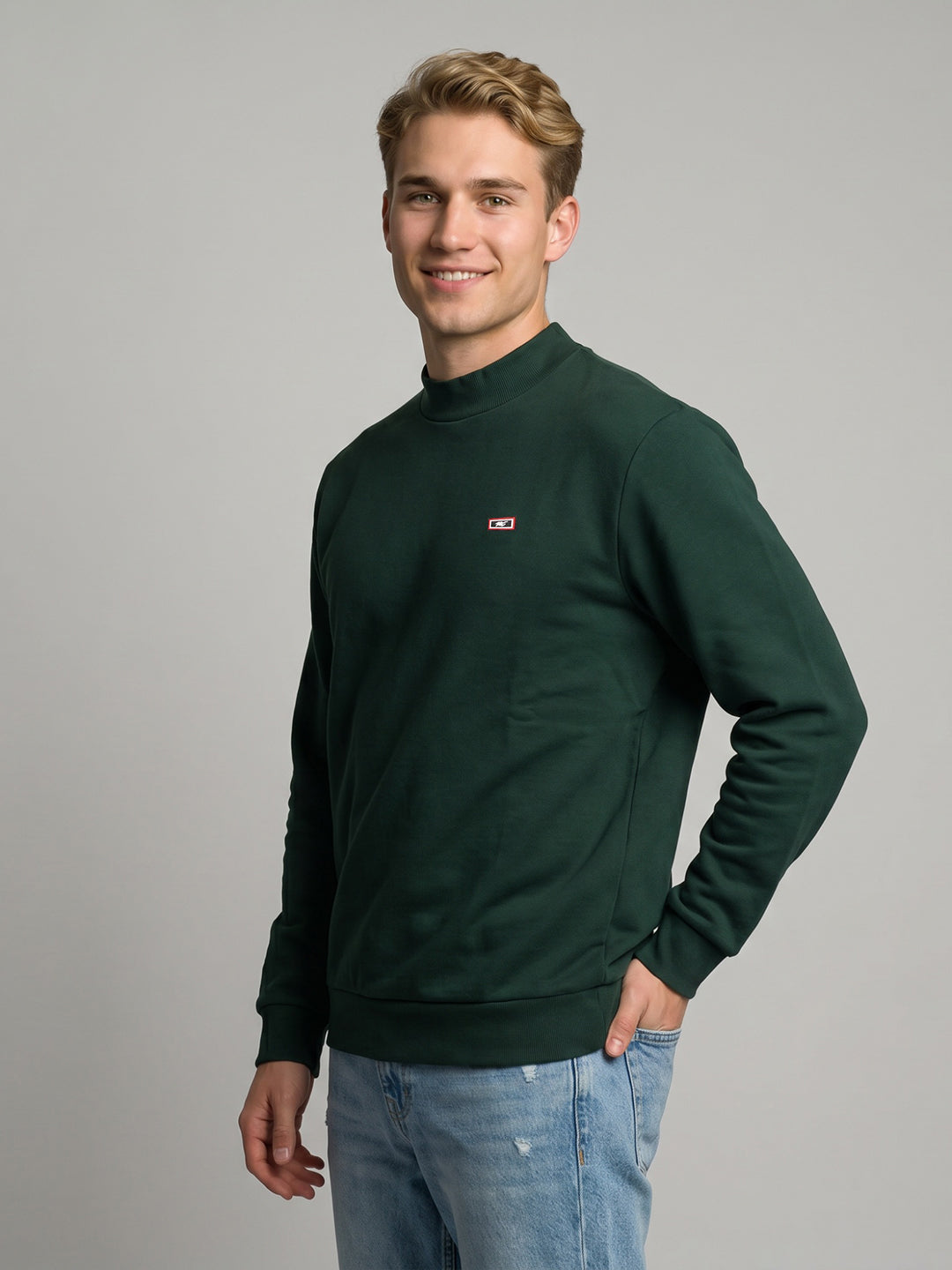 Men Green Solid Turtle Neck Full Sleeve T-Shirt