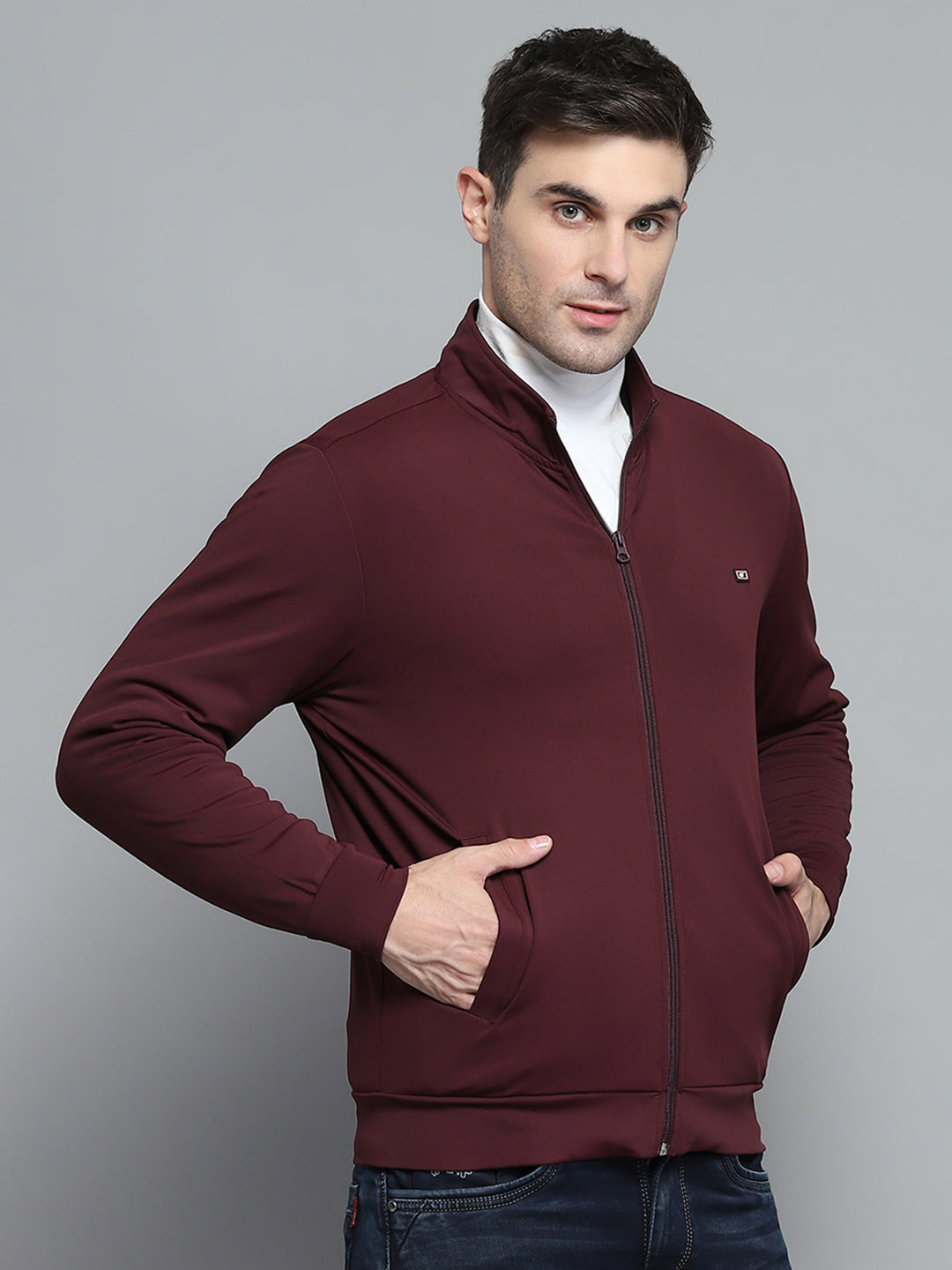 Men Maroon Solid Mock Neck Full Sleeve Winter T-Shirt