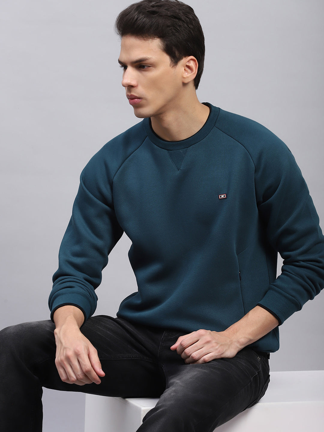 Men Teal Blue Solid Round Neck Full Sleeve Sweatshirt