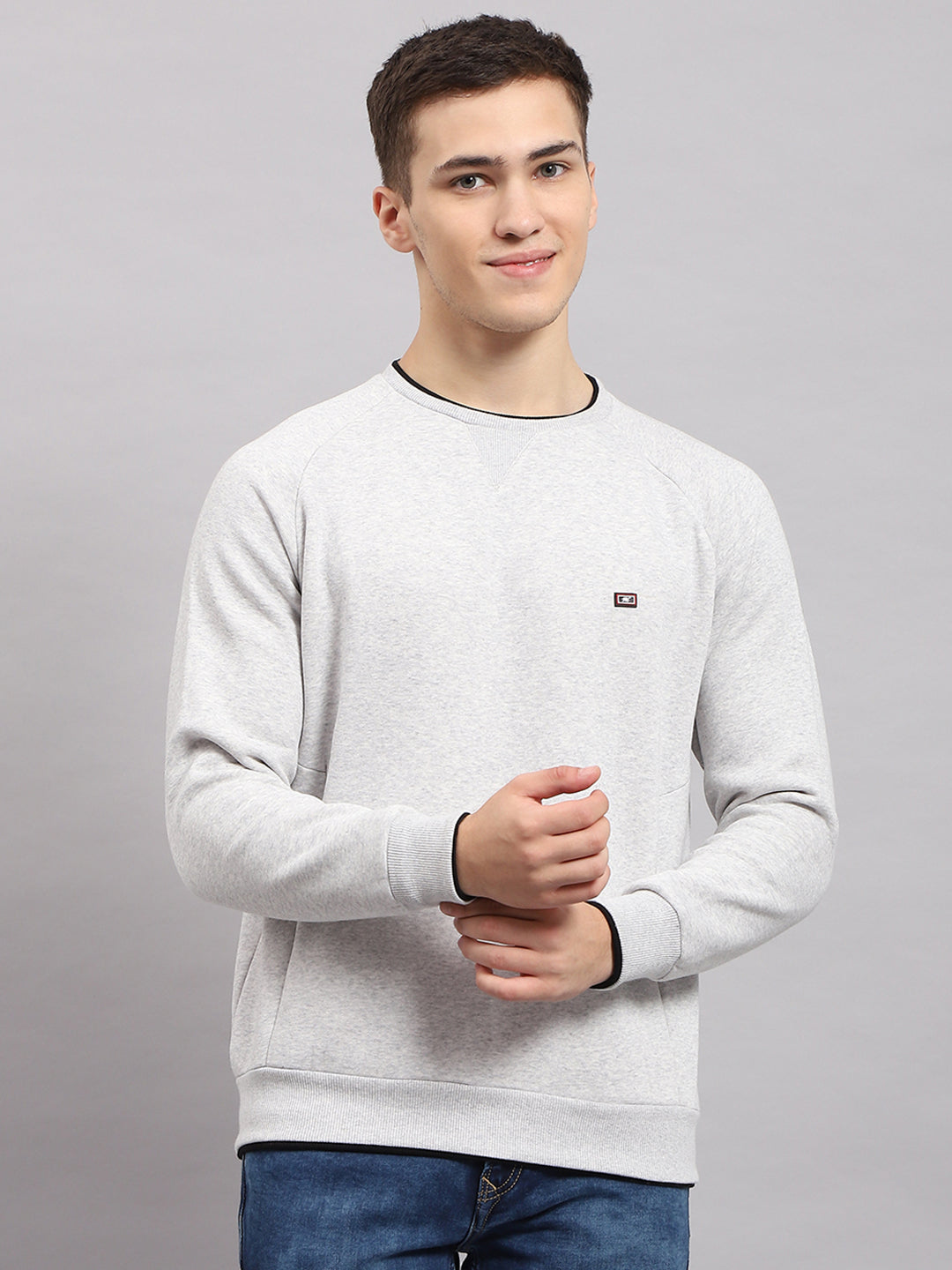 Men Grey Solid Round Neck Full Sleeve Sweatshirt