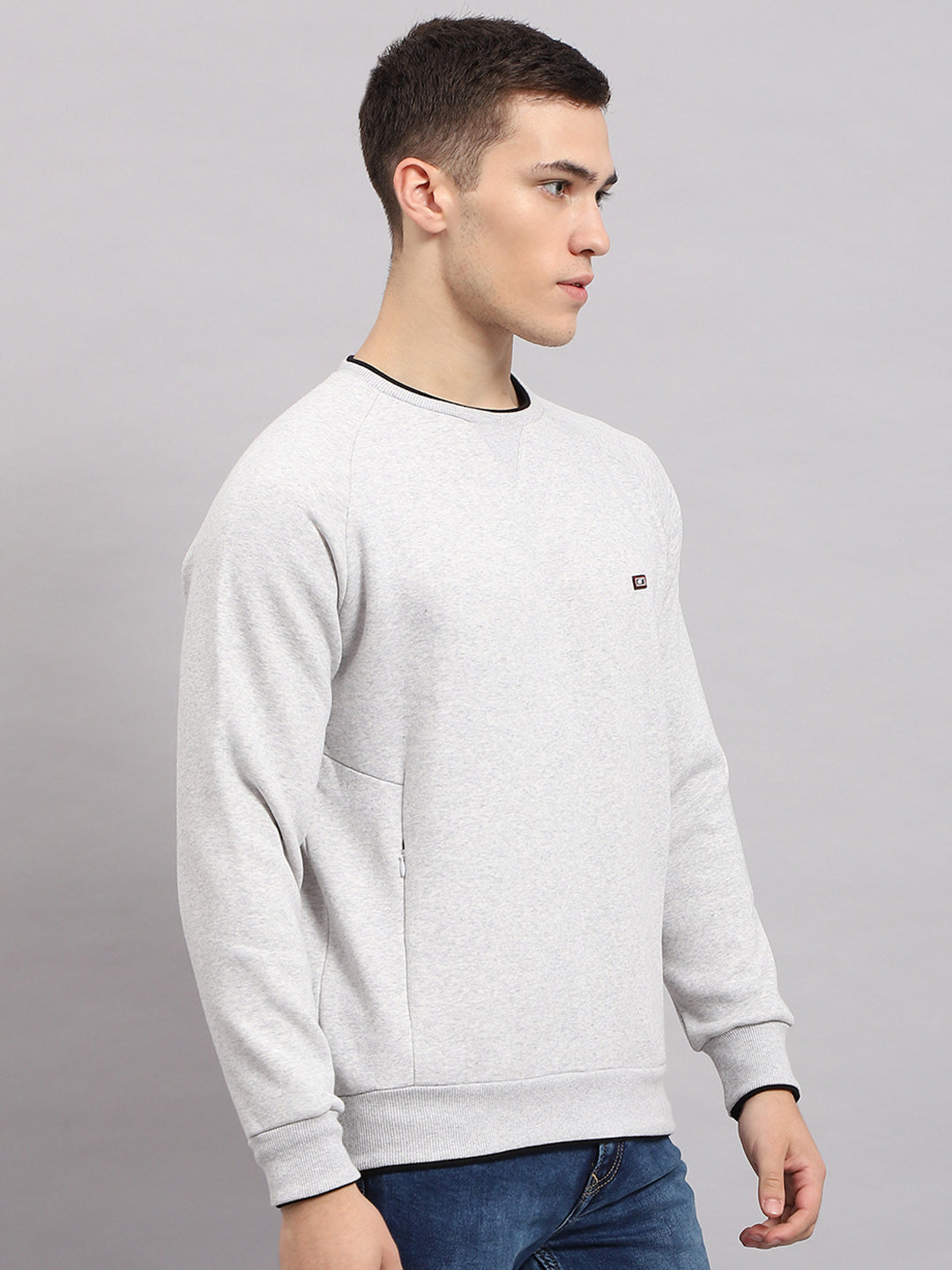 Men Grey Solid Round Neck Full Sleeve Sweatshirt