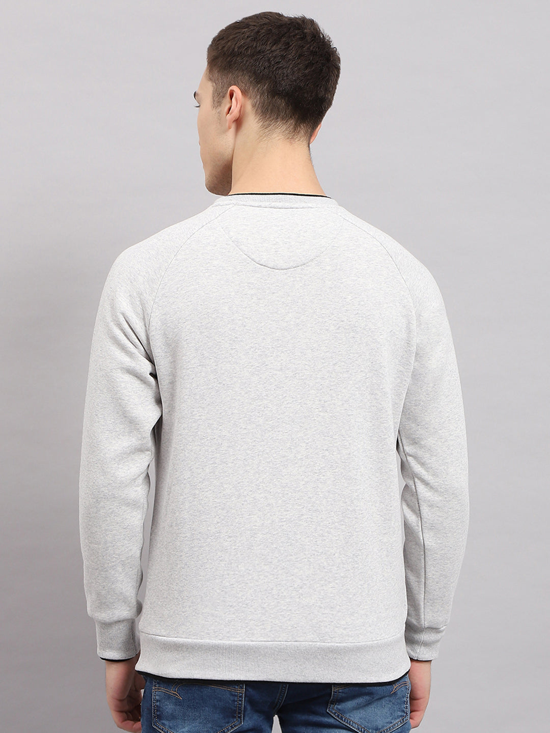 Men Grey Solid Round Neck Full Sleeve Sweatshirt