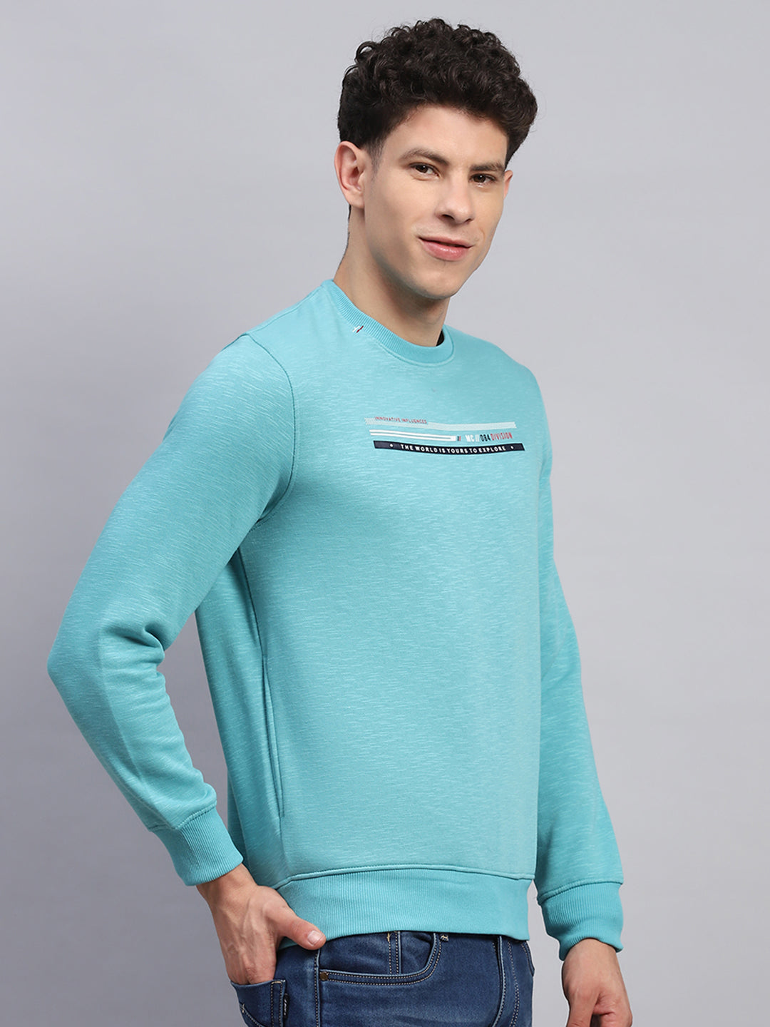 Men Sky Blue Printed Round Neck Full Sleeve Sweatshirt
