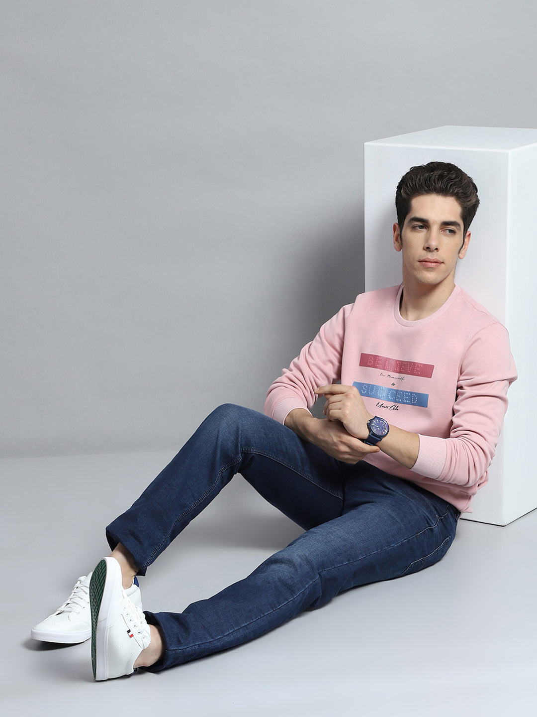 Men Pink Printed Round Neck Full Sleeve Sweatshirt