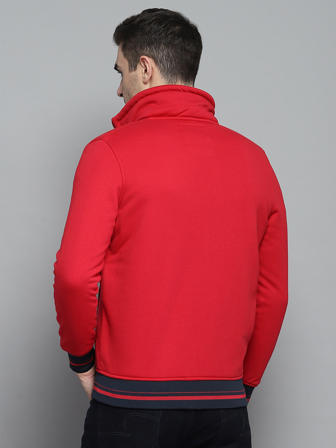 Men Red Solid Collar Full Sleeve Sweatshirt