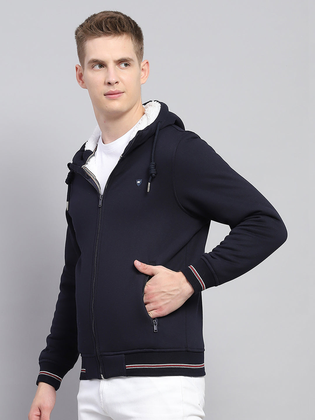 Men Navy Blue Solid Hooded Full Sleeve Sweatshirt