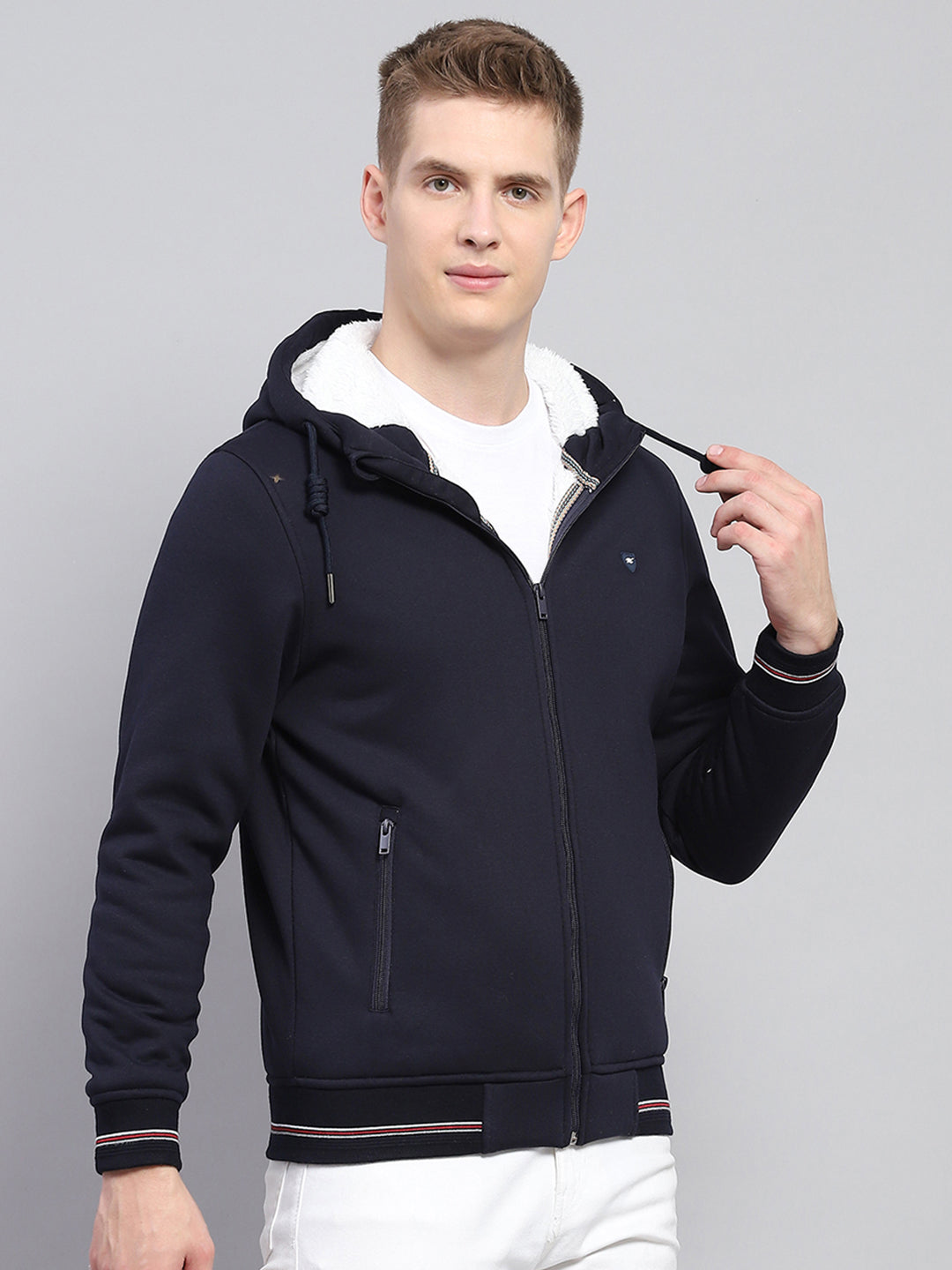 Men Navy Blue Solid Hooded Full Sleeve Sweatshirt