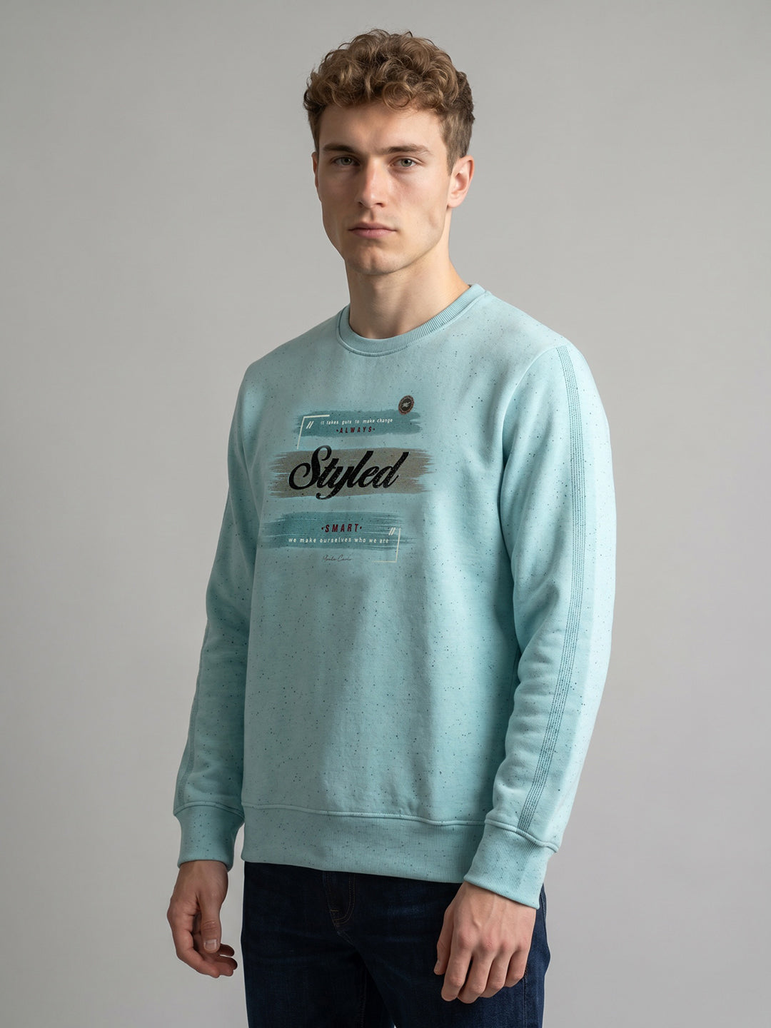 Men Sky Blue Printed Round Neck Full Sleeve Sweatshirt