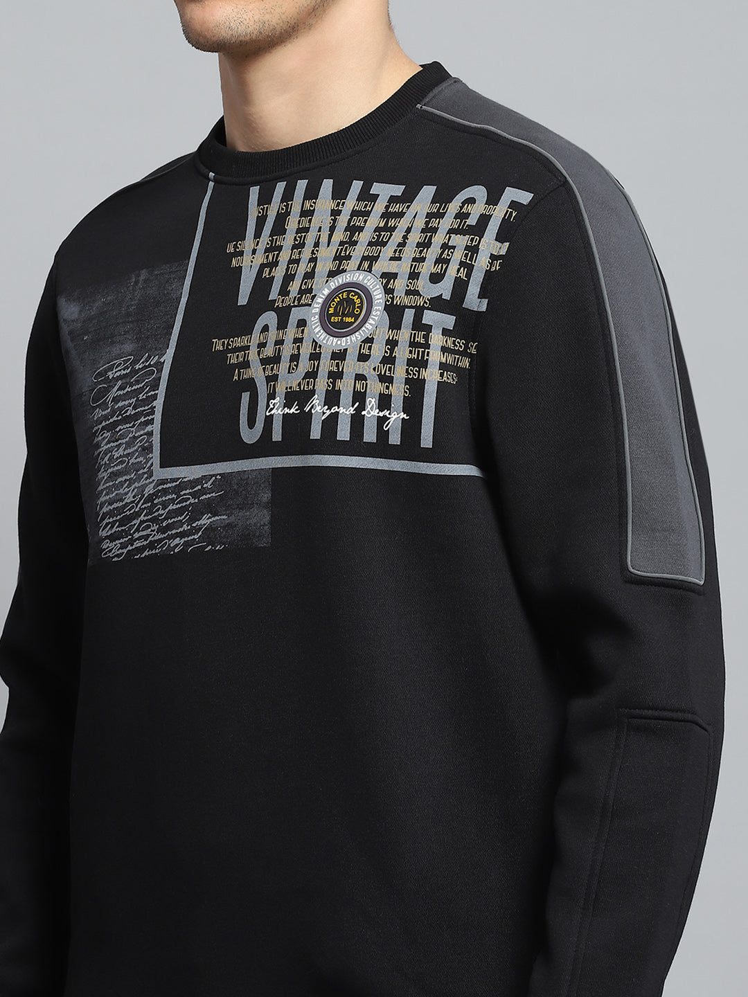 Men Black Printed Round Neck Full Sleeve Sweatshirt