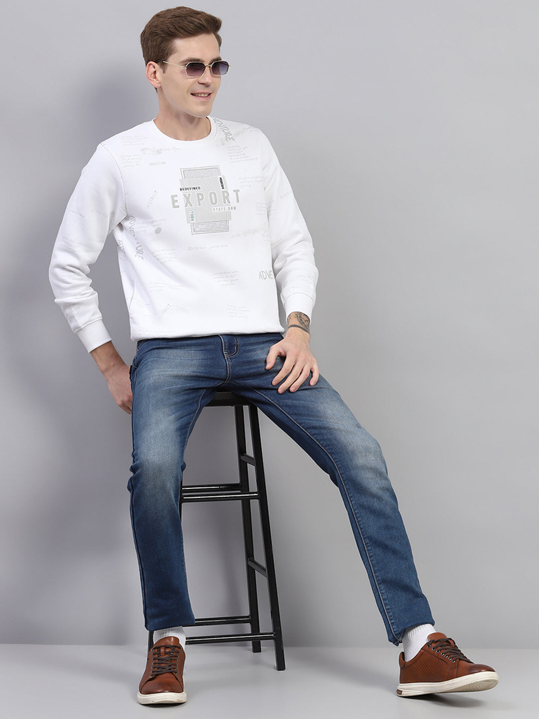 Men White Printed Round Neck Full Sleeve Sweatshirt