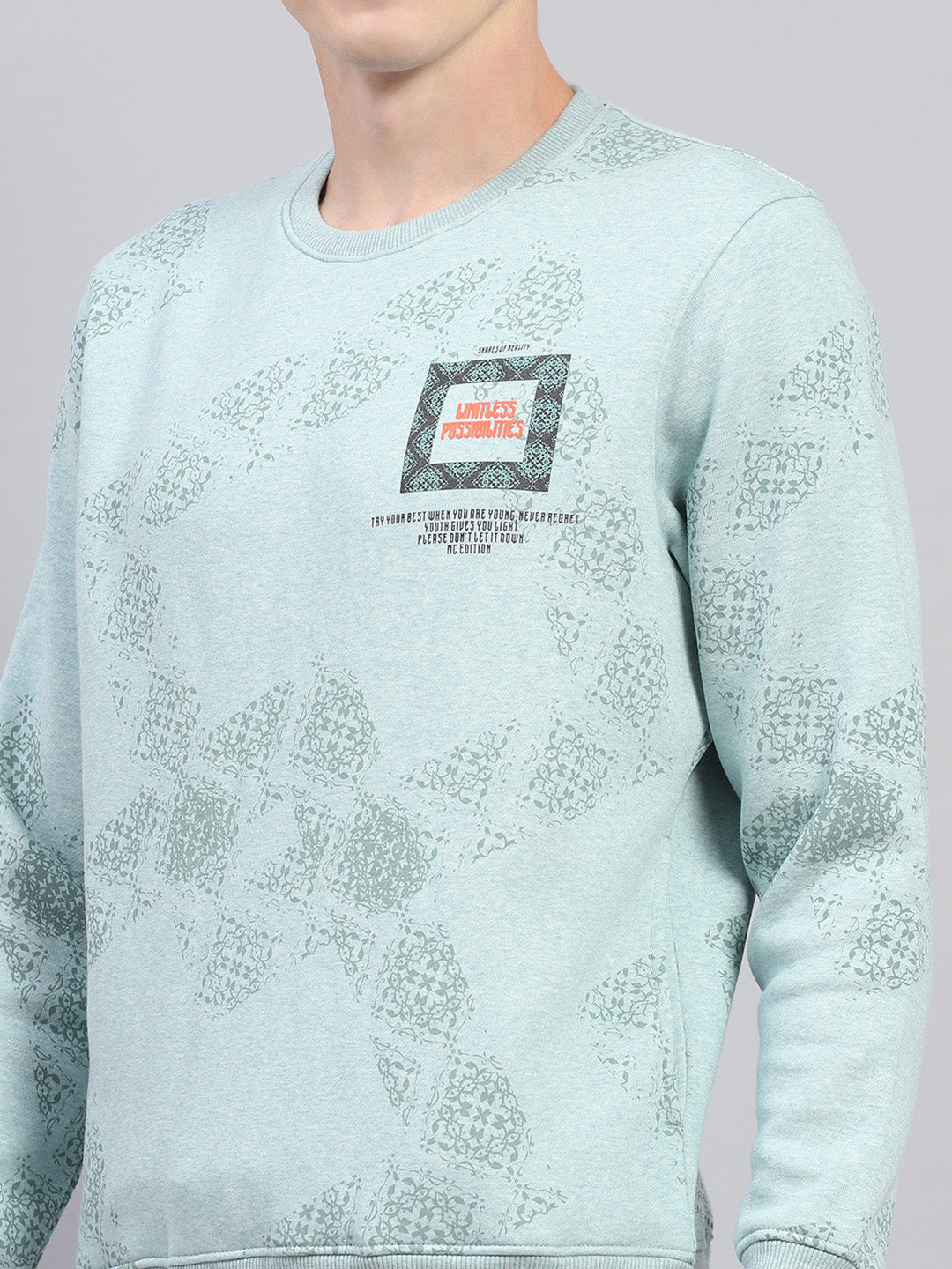Men Sky Blue Printed Round Neck Full Sleeve Sweatshirt