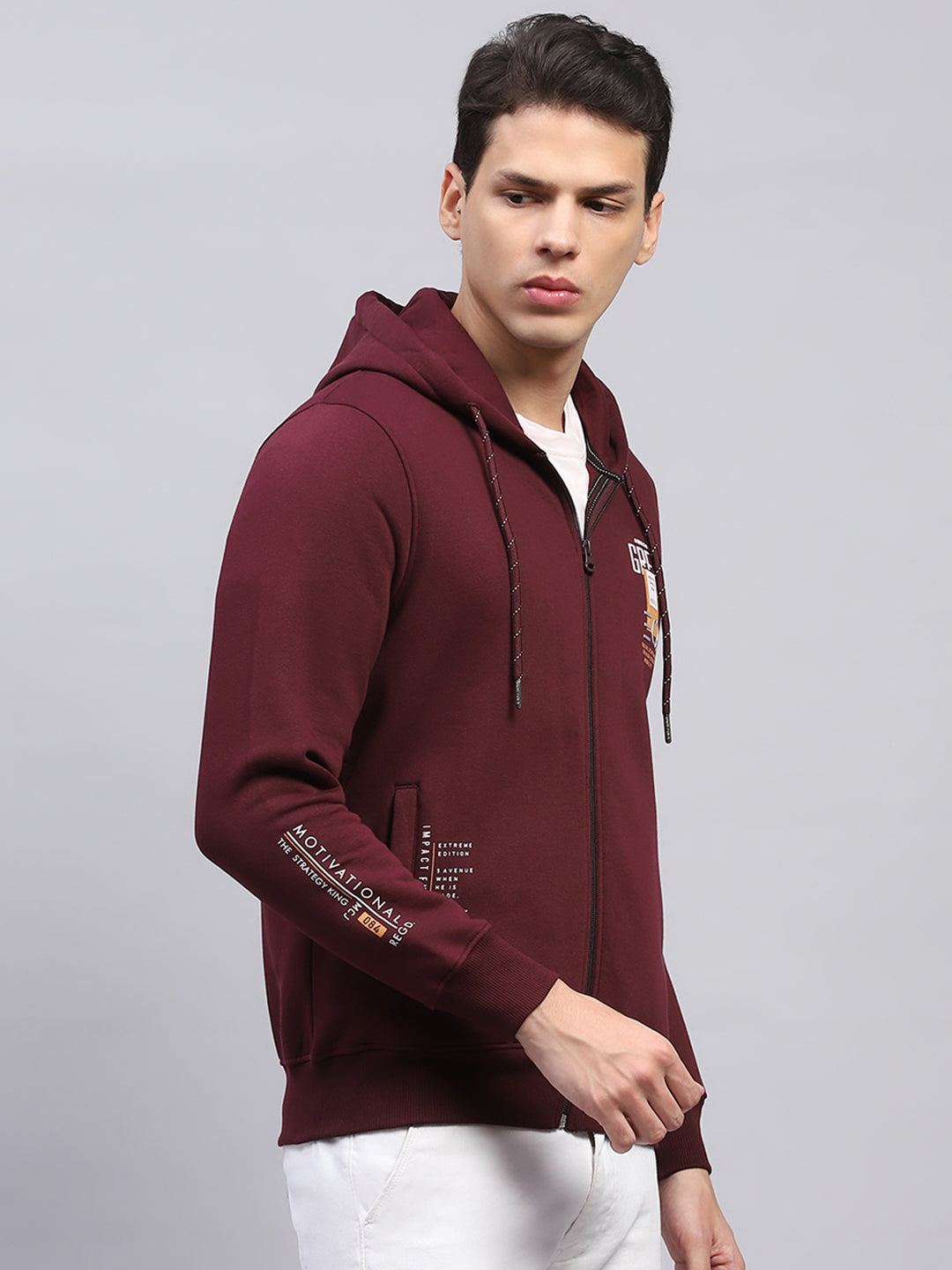 Men Maroon Printed Hooded Full Sleeve Sweatshirt
