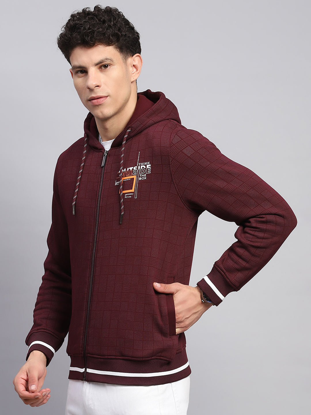 Men Maroon Printed Hooded Full Sleeve Sweatshirt