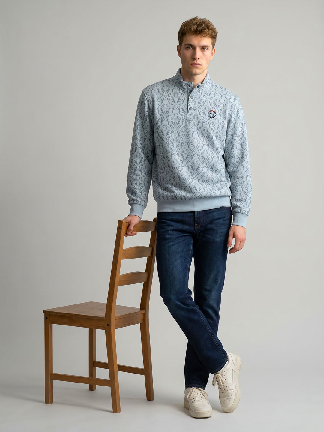 Men Blue Printed Collar Full Sleeve Sweatshirt