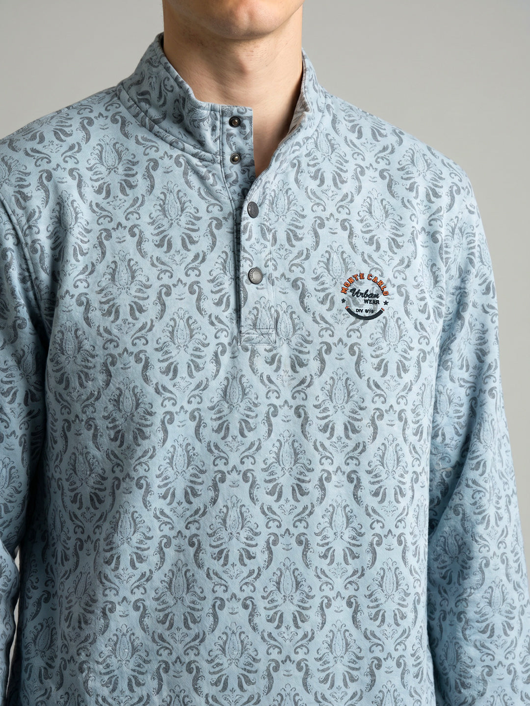 Men Blue Printed Collar Full Sleeve Sweatshirt