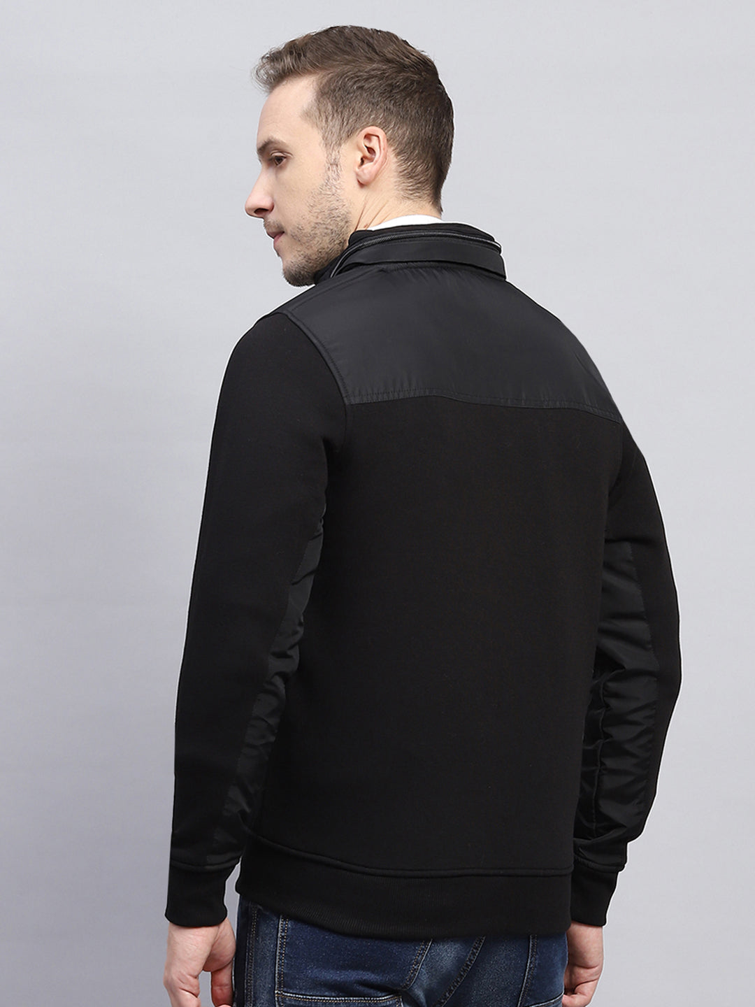 Men Black Solid Detachable Hood Full Sleeve Sweatshirt