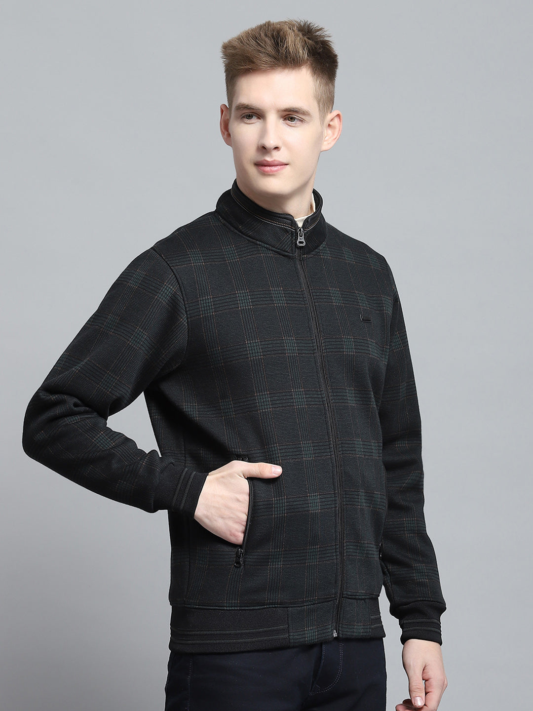 Men Black Self Design Round Neck Full Sleeve Sweatshirt