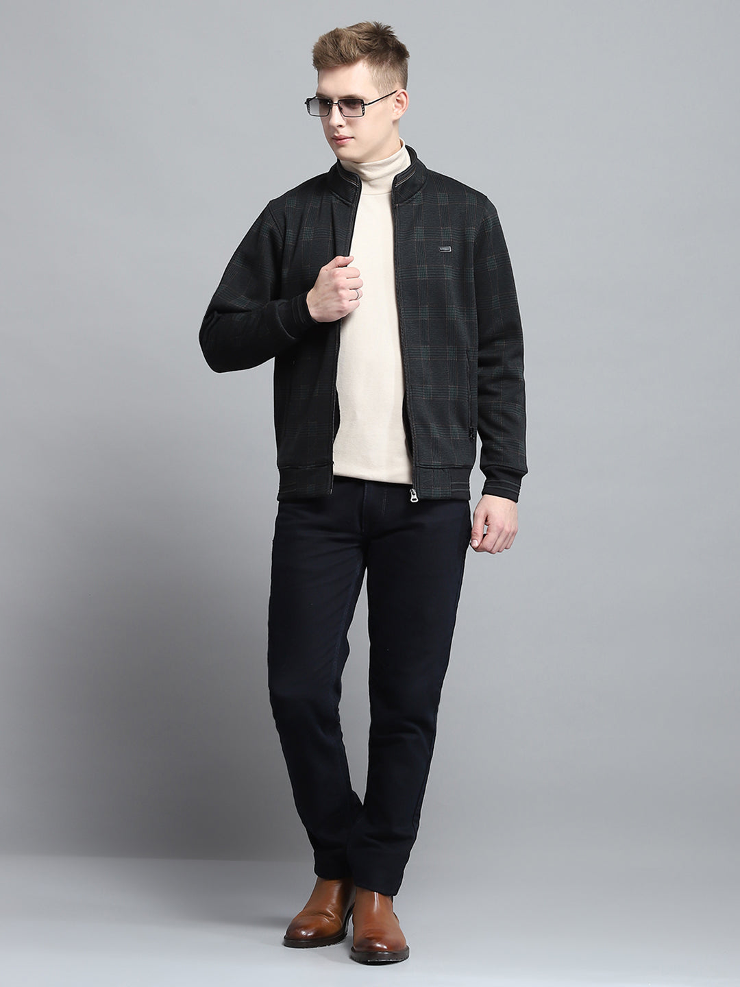 Men Black Self Design Round Neck Full Sleeve Sweatshirt