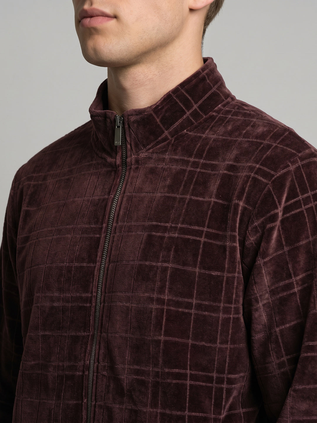 Men Maroon Check Hooded Full Sleeve Knitted Jacket