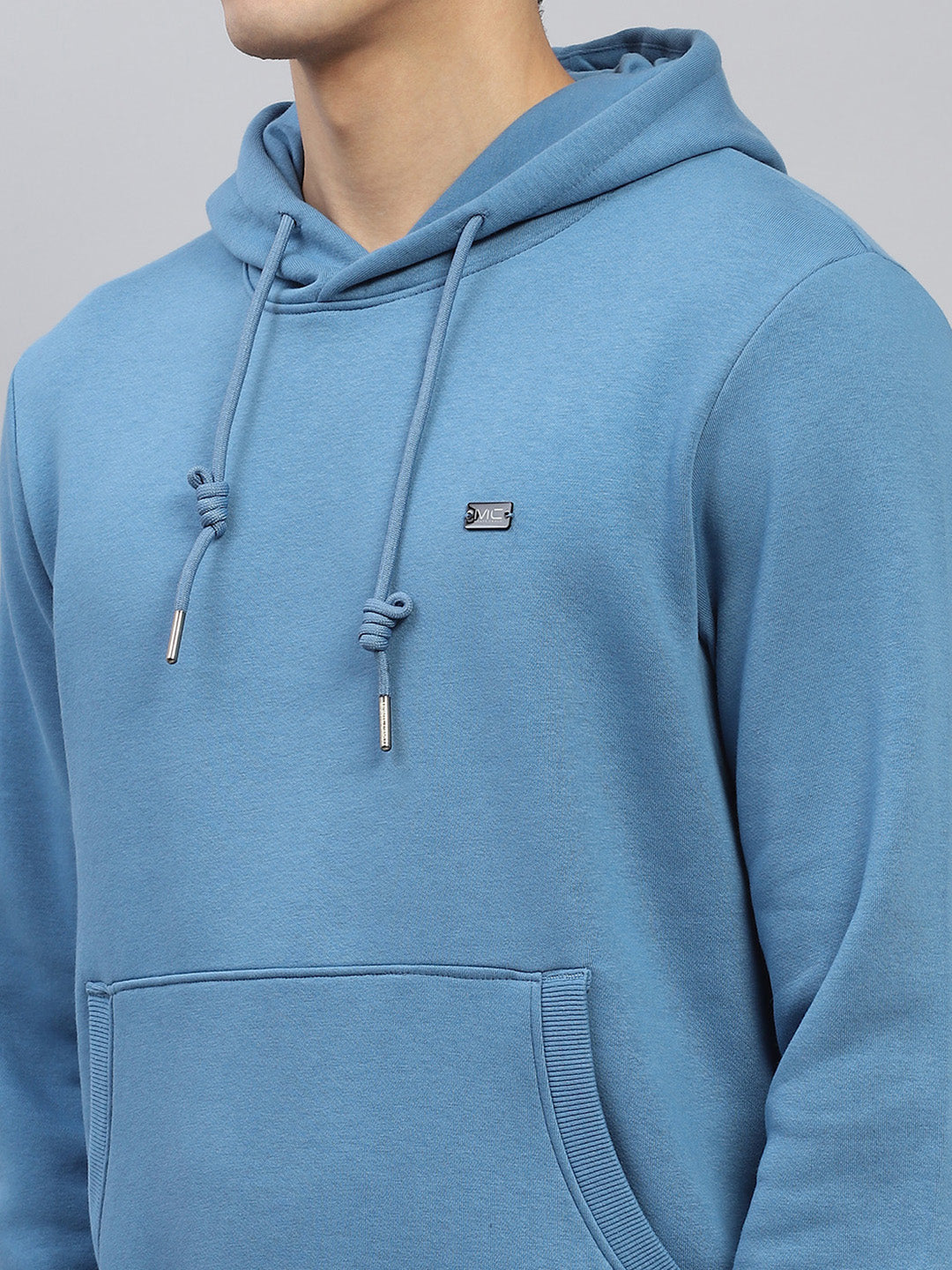 Men Blue Solid Hooded Full Sleeve Sweatshirt