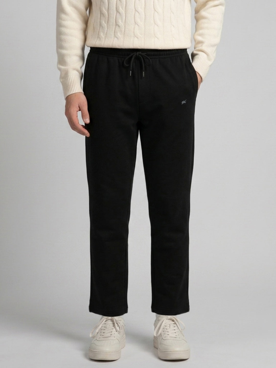 Men Black Solid Regular Fit Lower