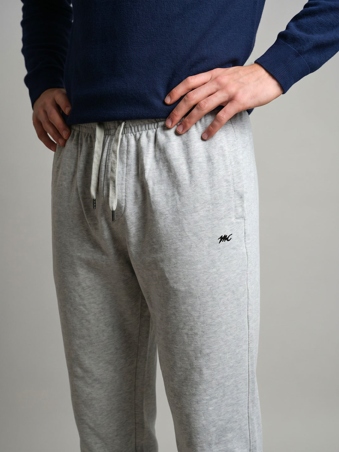 Men Grey Solid Regular Fit Lower