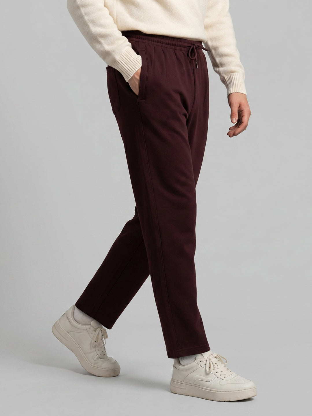 Men Maroon Solid Regular Fit Lower