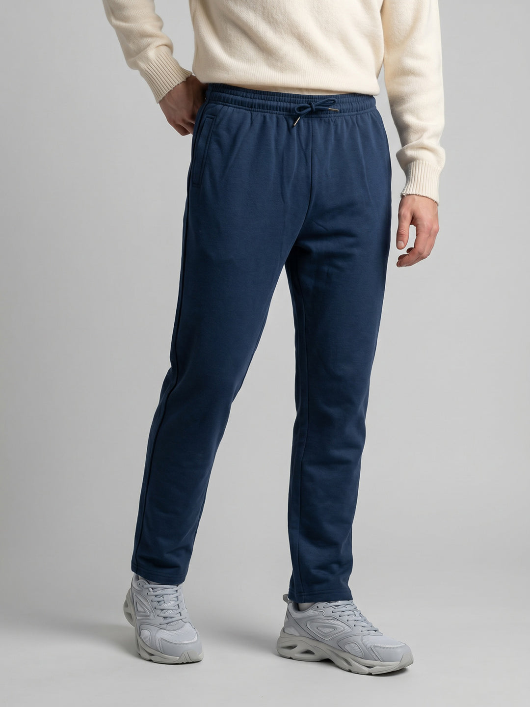 Men Navy Blue Solid Regular Fit Lower