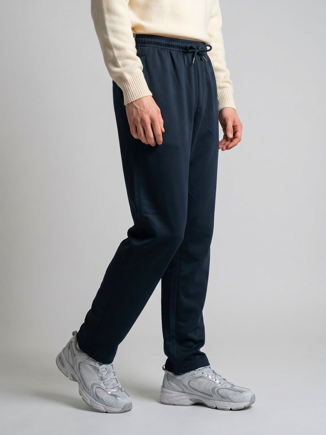 Men Navy Blue Solid Regular Fit Lower