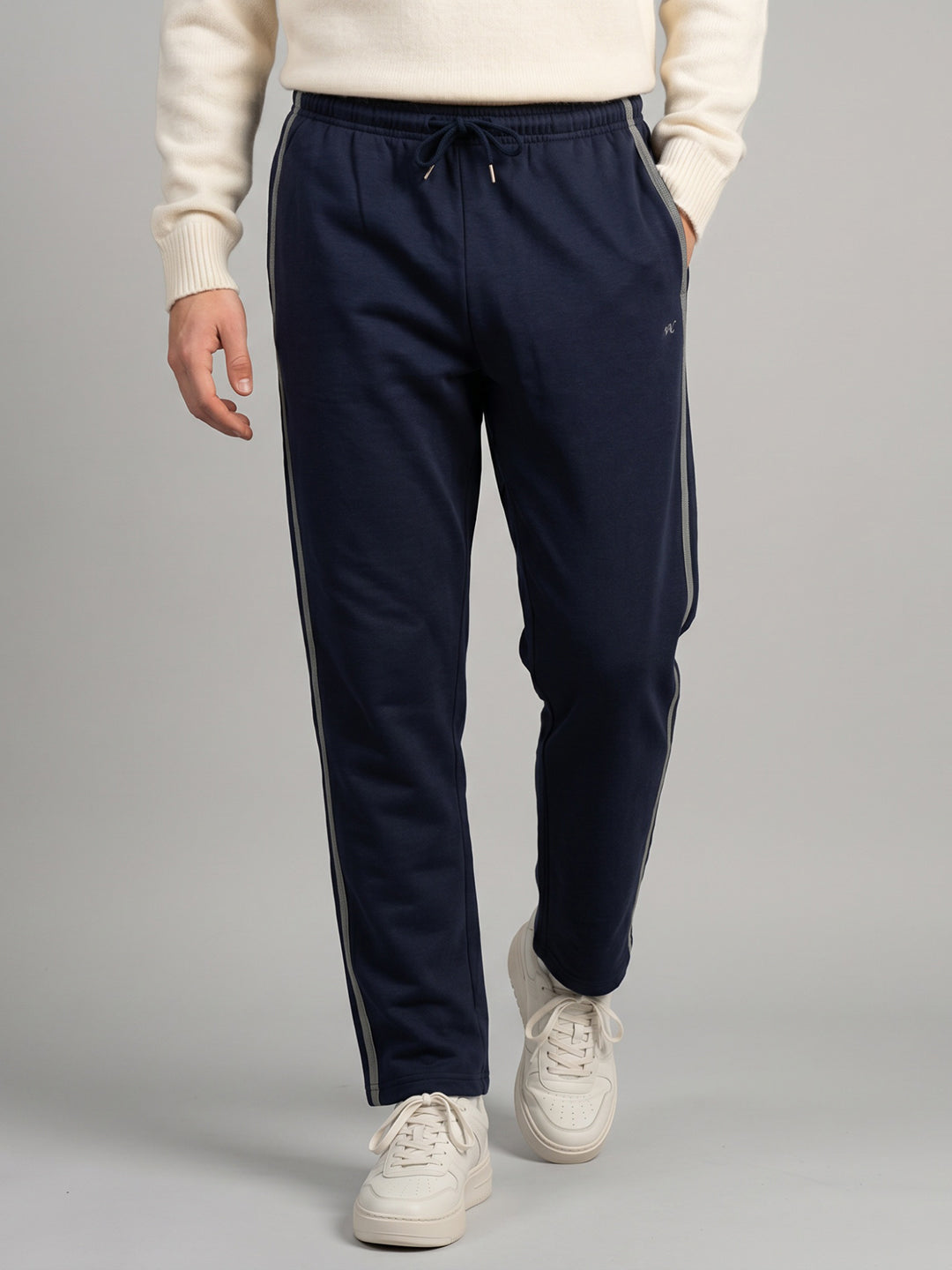 Men Blue Solid Regular Fit Winter Lower