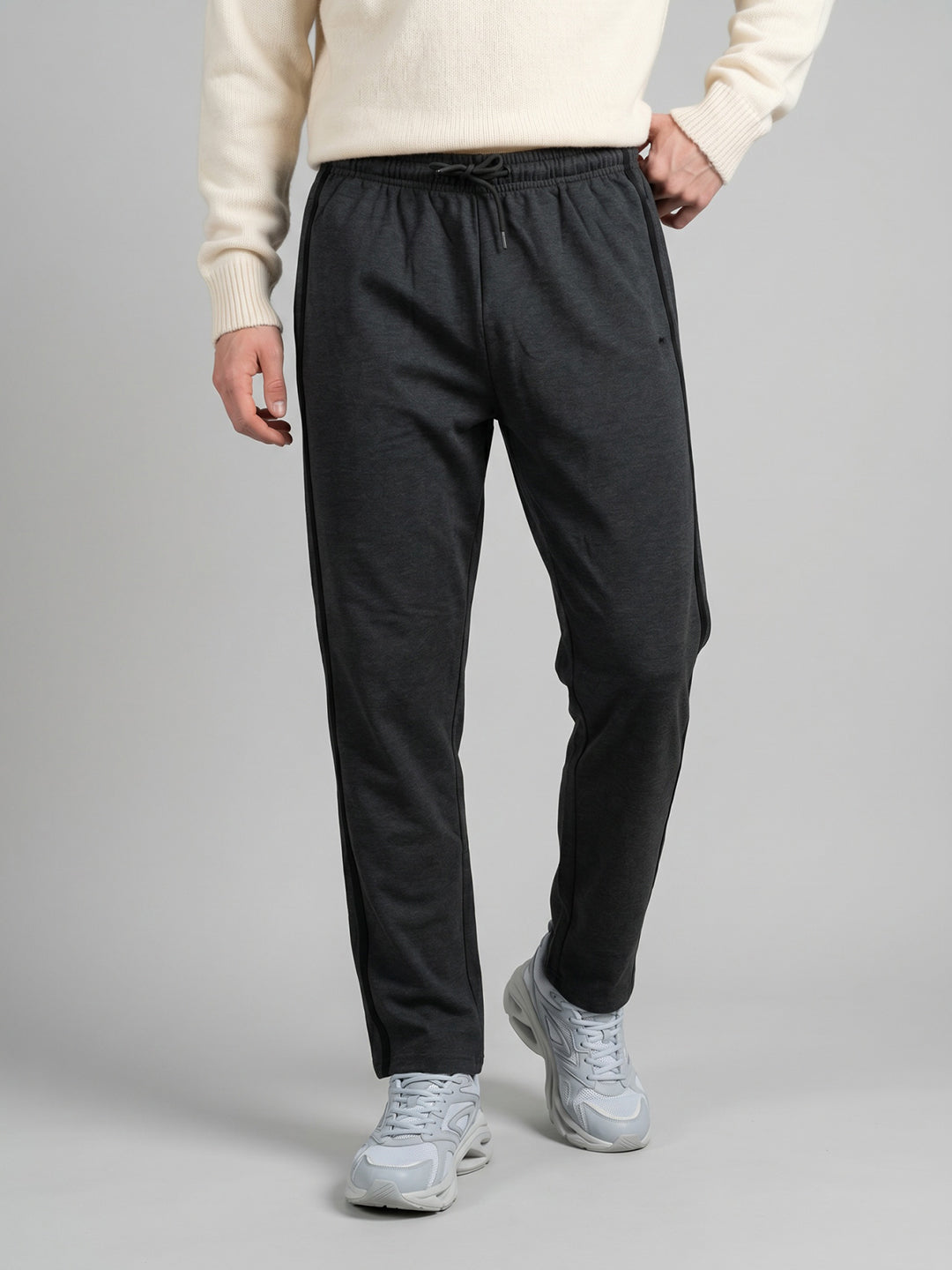 Men Grey Solid Regular Fit Lower
