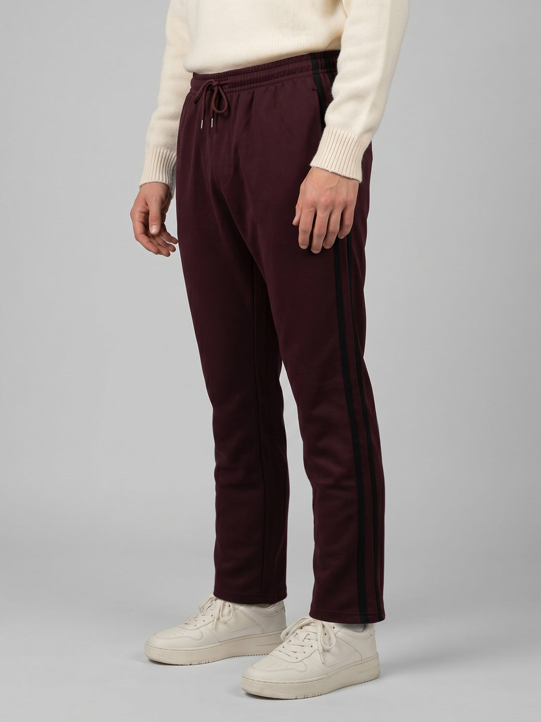 Men Maroon Solid Regular Fit Lower
