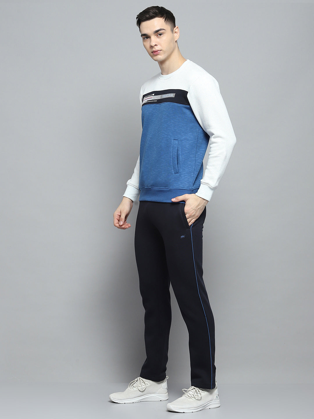 Men Navy Blue Printed Round Neck Full Sleeve Winter Tracksuit