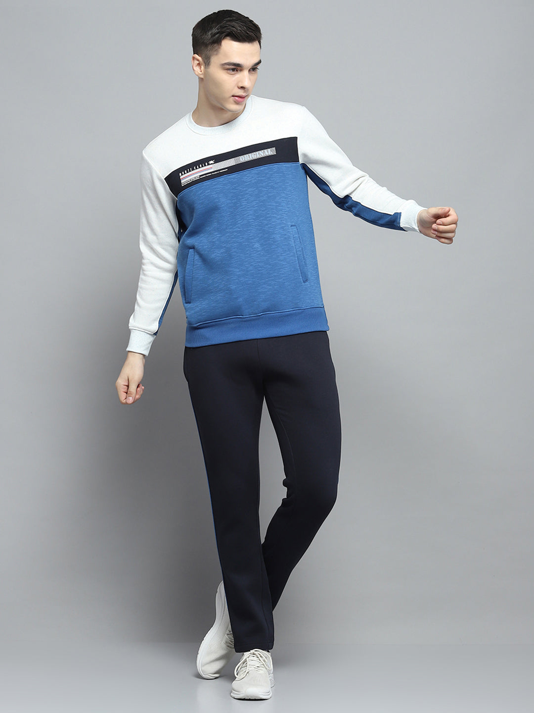 Men Navy Blue Printed Round Neck Full Sleeve Winter Tracksuit