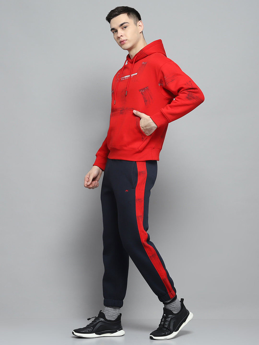 Men Red & Navy Blue Printed Hooded Full Sleeve Winter Tracksuit