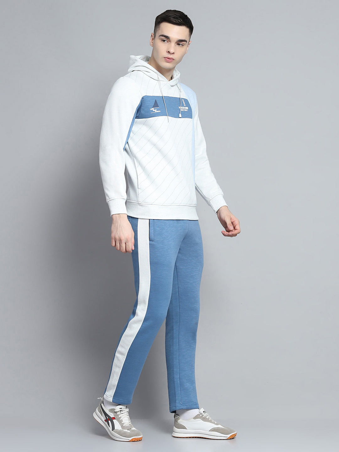 Men Blue Printed Hooded Full Sleeve Winter Tracksuit