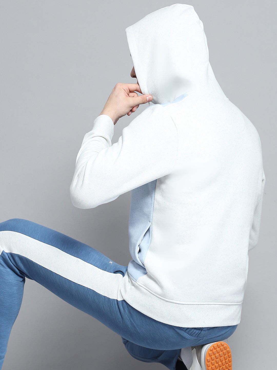 Men Blue Printed Hooded Full Sleeve Winter Tracksuit