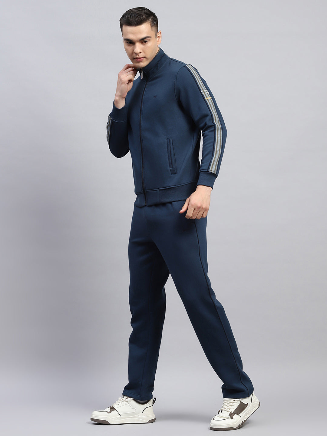 Men Navy Blue Solid Mock Neck Full Sleeve Winter Tracksuit