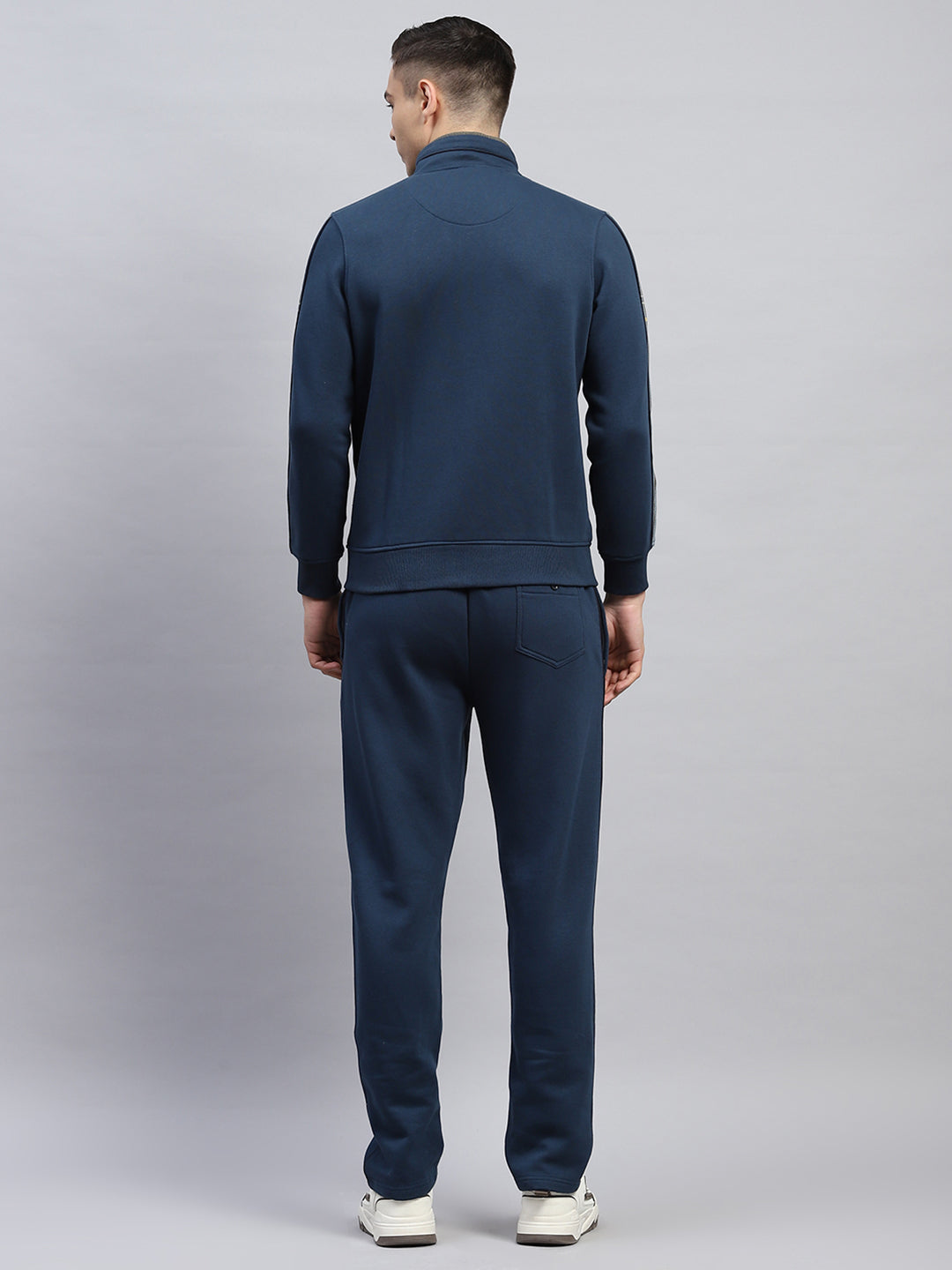 Men Navy Blue Solid Mock Neck Full Sleeve Winter Tracksuit