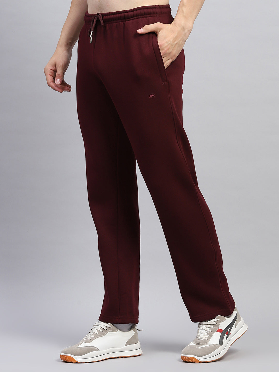 Men Maroon Solid Mock Neck Full Sleeve Winter Tracksuit