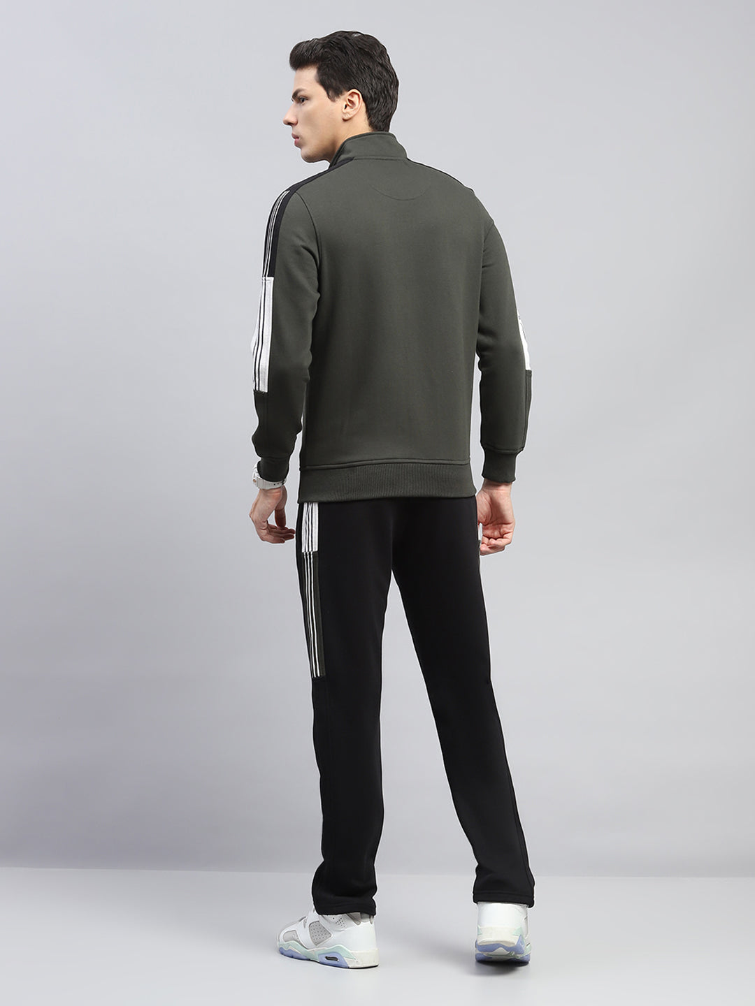 Men Olive Printed Mock Neck Full Sleeve Winter Tracksuit