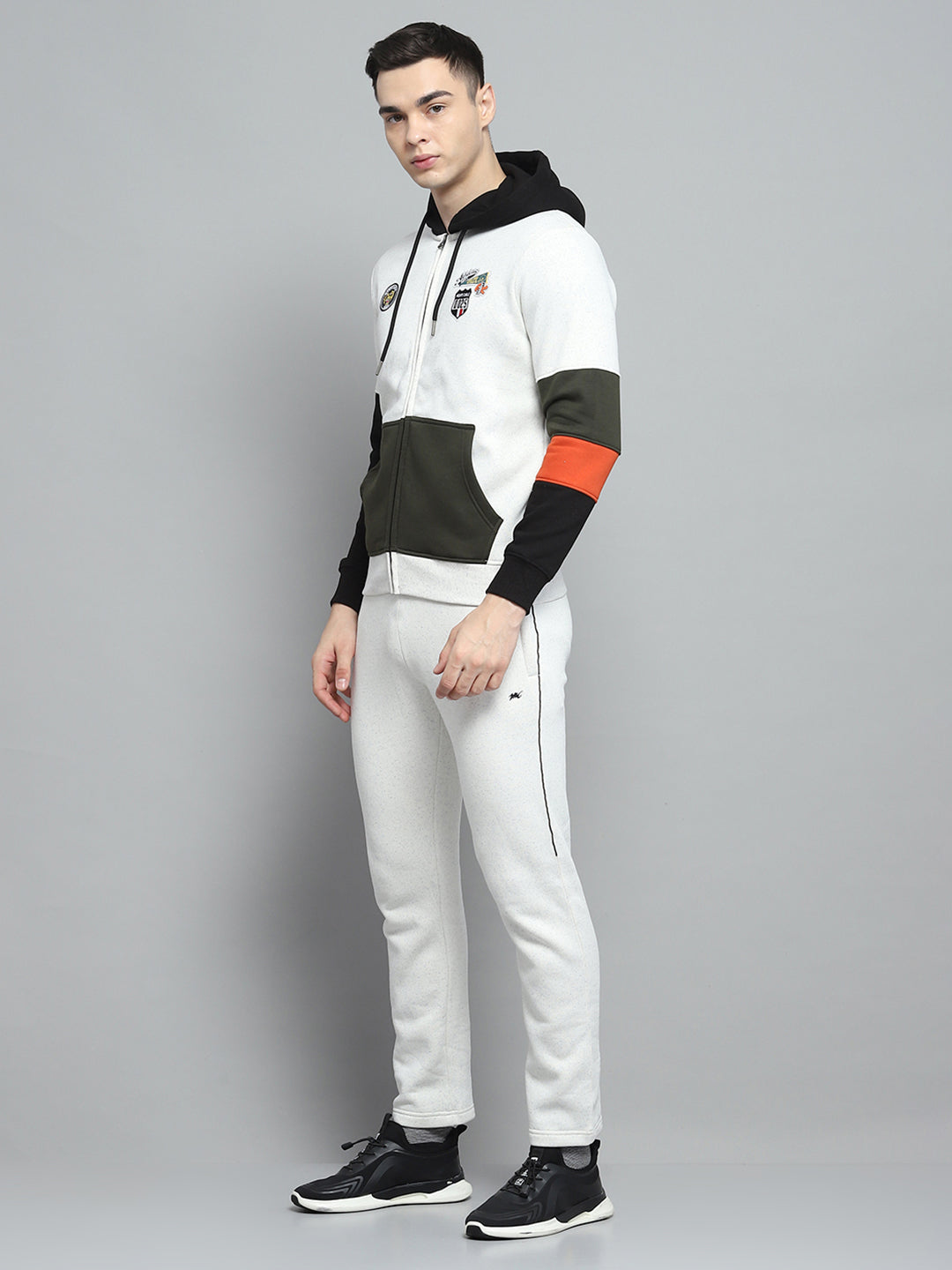 Men Off White & Black Printed Hooded Full Sleeve Winter Tracksuit