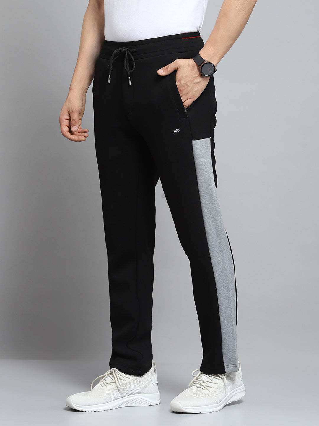 Men Black Self Design Hooded Full Sleeve Winter Tracksuit