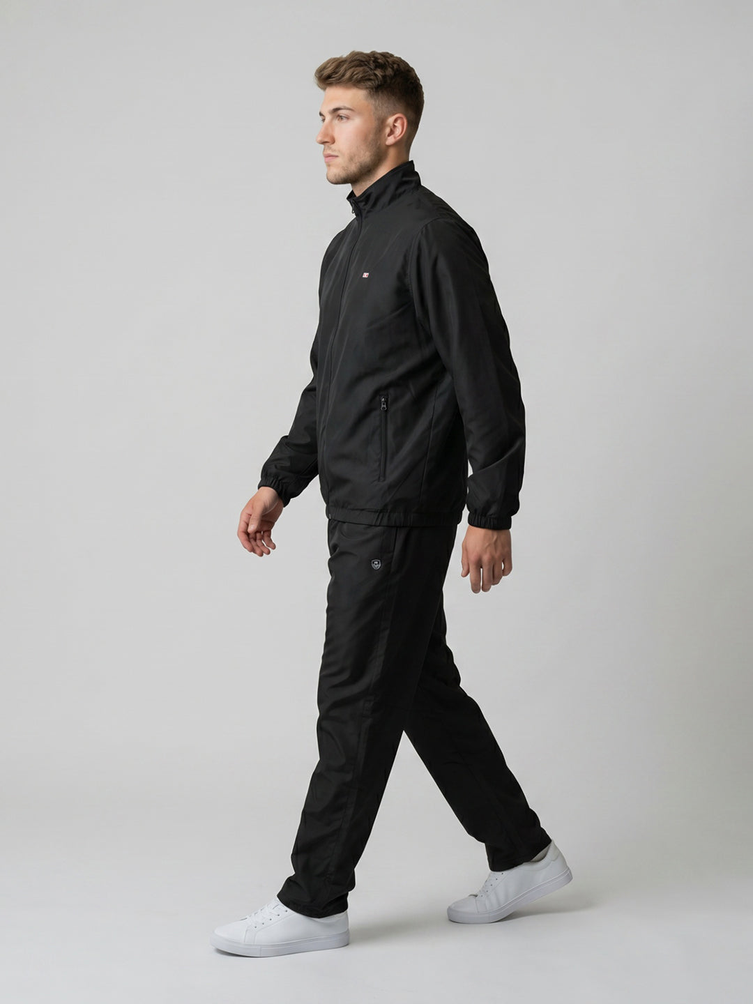 Men Black Solid Stand Collar Full Sleeve Tracksuit